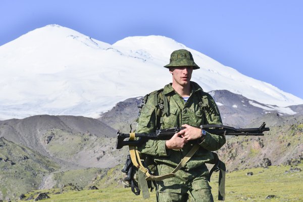 «Эльбрусское кольцо 2019» - чемпионат по военному альпинизму для военнослужащих Российской Федерации.